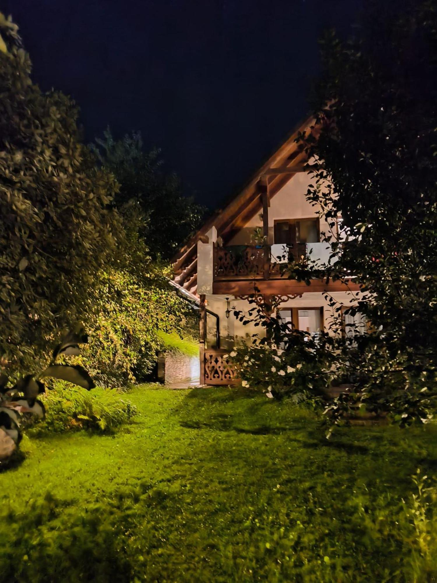 Apartamenty Kornaje Шчавница Екстериор снимка
