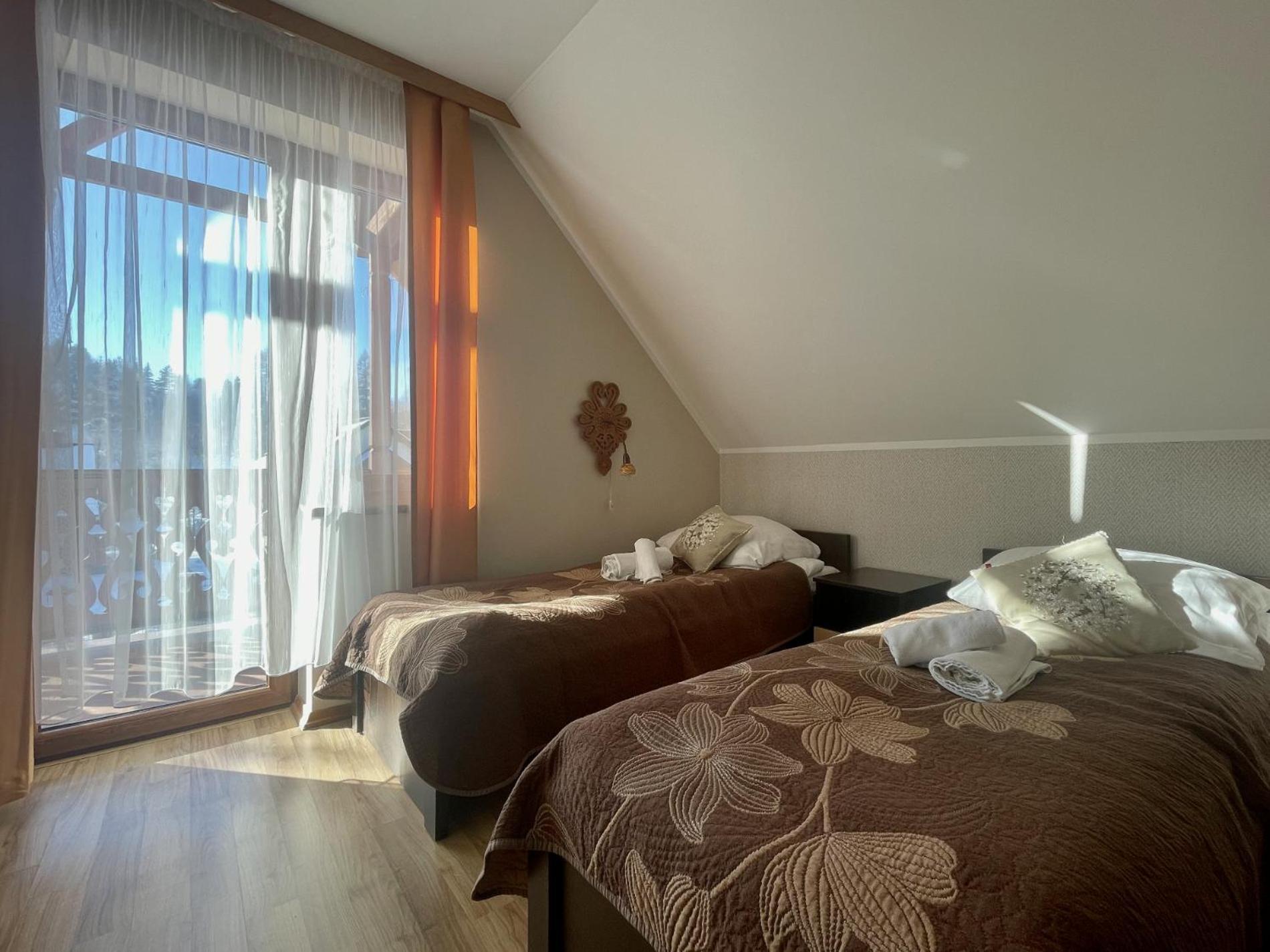 Apartamenty Kornaje Шчавница Екстериор снимка